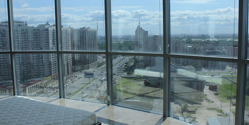 Панорамное остекление квартиры в Москве